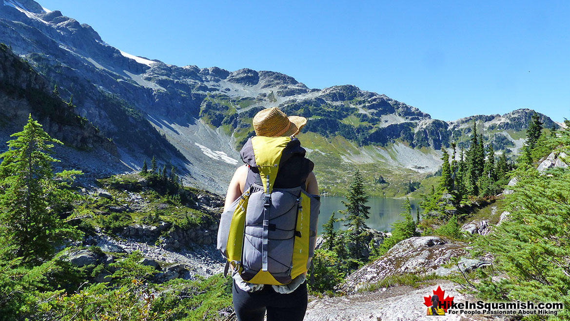 Cirque Lake Trail